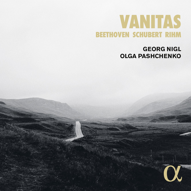 Vanitas - Schubert, Beethoven & Rihm | Georg Nigl (baryton), Olga Pashchenko (klaver) | Alpha 646 | Pladeanmeldelse | Magasinet KLASSISK