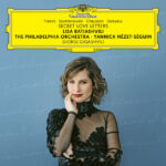 Secret Love Letters| Lisa Batiashvili (violin), Giorgi Gigashvili (klaver), The Philadelphia Orchestra, dir. Yannick Nézet-Séguin | DG 4860462 | Anmeldelse | Magasinet KLASSISK