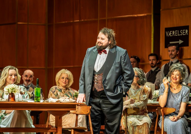 Operaen ‘Festen’ vinder Englands fineste scenepris | Magasinet KLASSISK