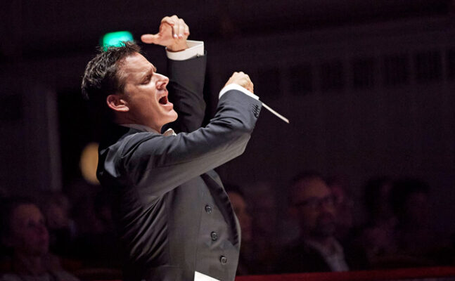 Bitter chefdirigent siger farvel til Wiener Staatsoper | Magasinet KLASSISK