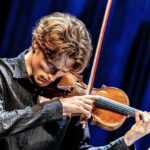 Dansk violinist spiller sig til topplacering ved international konkurrence | Magasinet KLASSISK