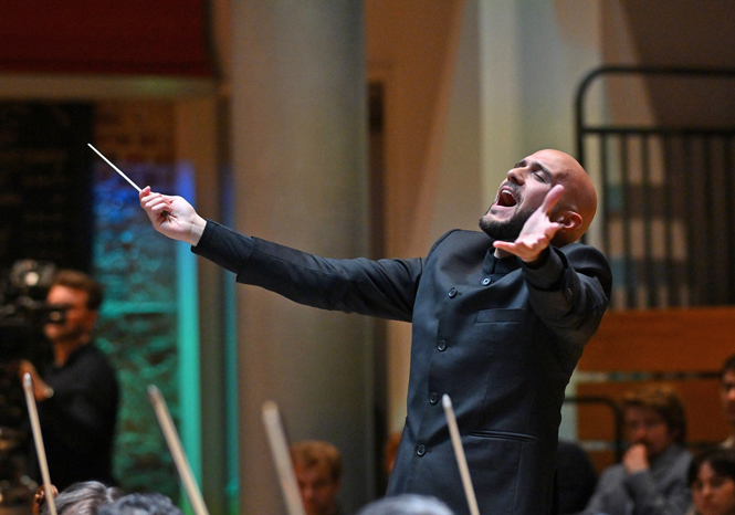 28-årig Italiener vinder dirigentpost hos London Symphony Orchestra | Magasinet KLASSISK
