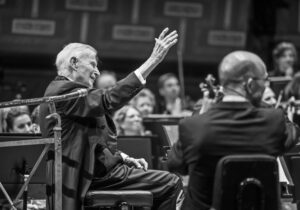98-årige Herbert Blomstedt på hospitalet før koncerter i San Francisco | Magasinet KLASSISK