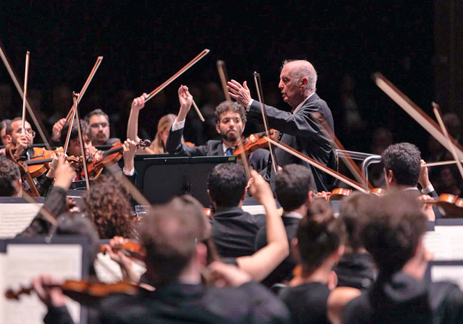 Daniel Barenboim på landevejen igen | Magasinet KLASSISK
